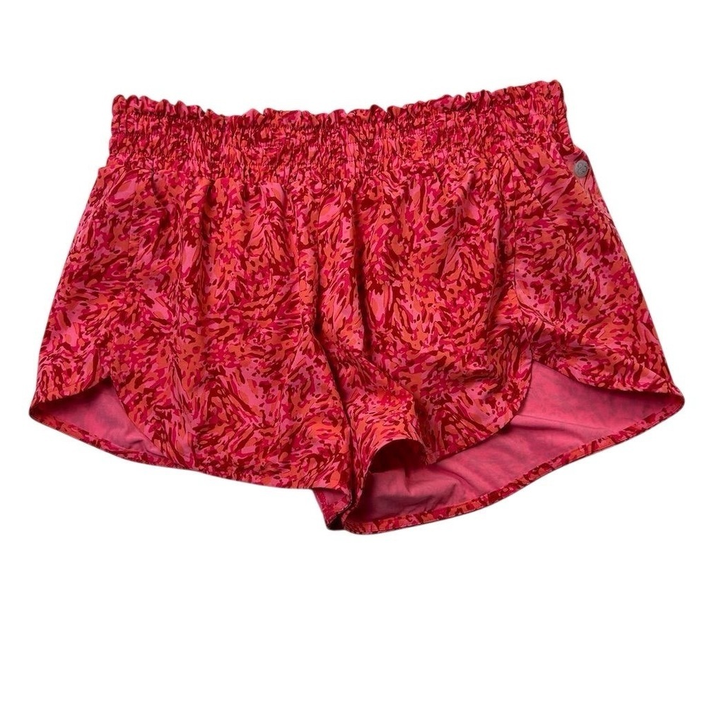 Z by Zella Aerodynamic Women's Active Shorts Medium Coral Print Gym Running